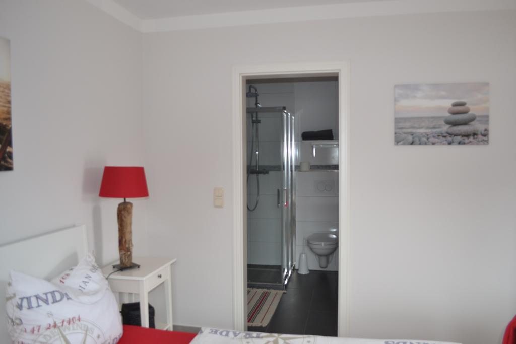 Hotel & Ferienunterkuenfte Hus Seeblick 페마른 외부 사진