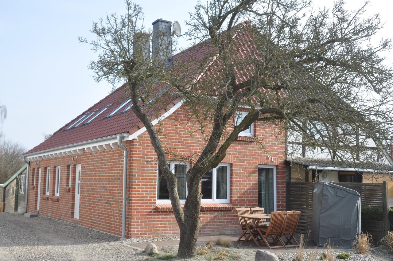 Hotel & Ferienunterkuenfte Hus Seeblick 페마른 외부 사진