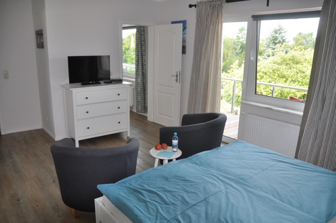 Hotel & Ferienunterkuenfte Hus Seeblick 페마른 외부 사진